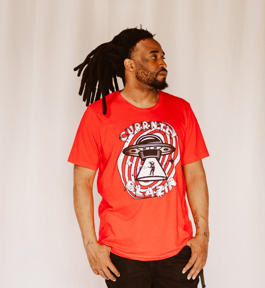 RED UFO TEE