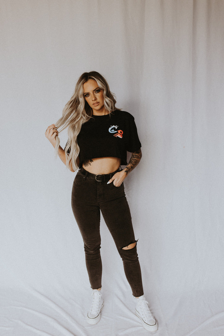 CROP TOP CB HOUSE TEE